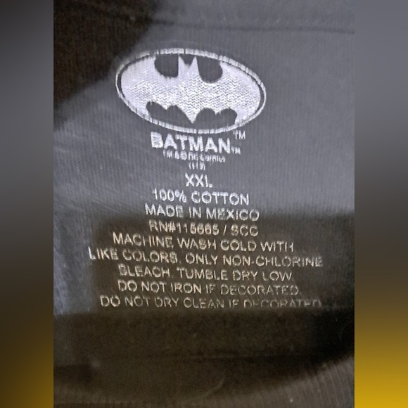 PRICE FIRM Batman T-Shirt 2XL - Picture 2 of 2